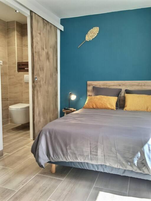 Bleu Lavande - Coquet Appartement Ambiance Village Istres Luaran gambar